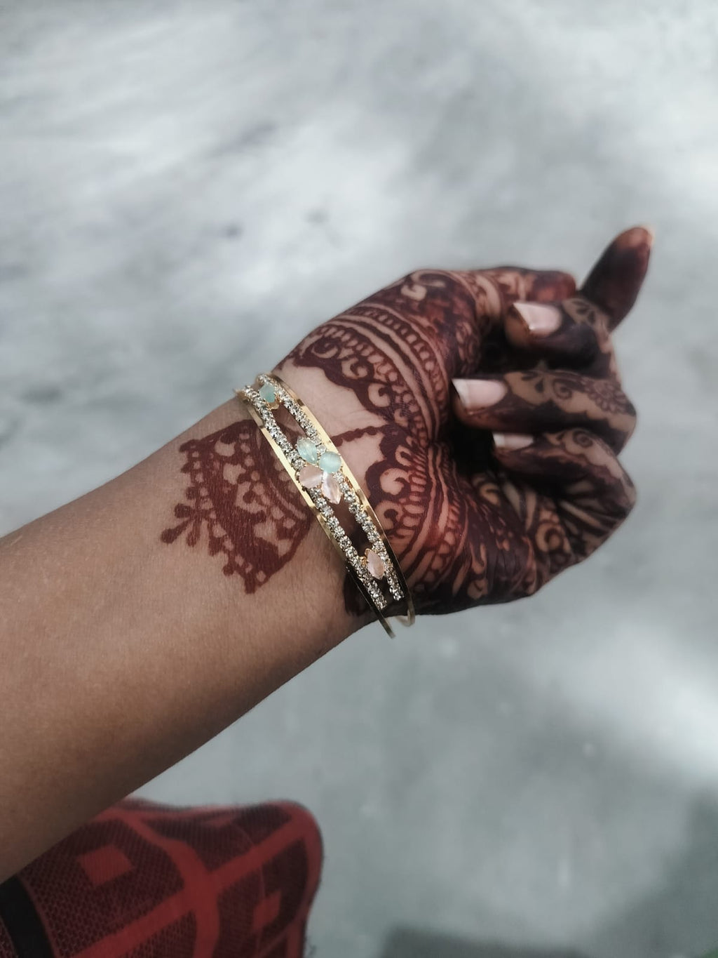 Pastel Floral Gold Finish Bangle Set – Elegant Crystal Detailed Bangles